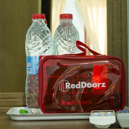 Reddoorz Near Pantai Jerman Ξενοδοχείο Kuta Lombok Εξωτερικό φωτογραφία