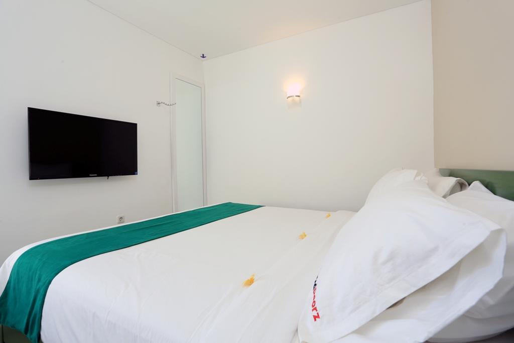 Reddoorz Near Pantai Jerman Ξενοδοχείο Kuta Lombok Εξωτερικό φωτογραφία